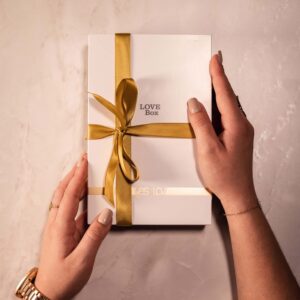 YESforLOV Zestaw dla kochanków LOVE BOX, świetny zestaw na prezent